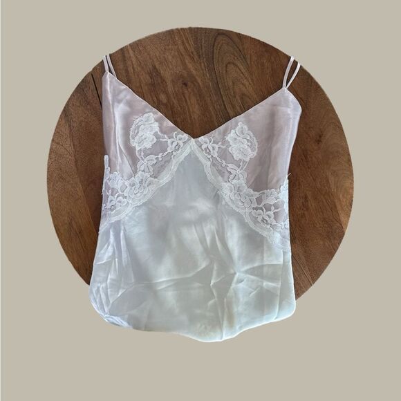 Vintage Other - Vintage lace nude and white silky nightgown